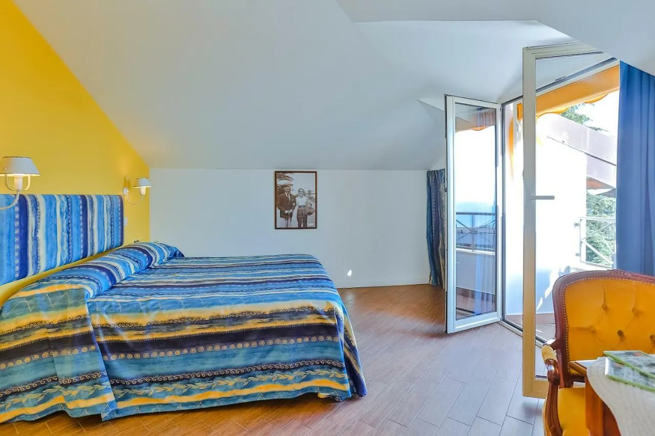 Ca De Rossana Bed&Breakfast Sanremo 3*,