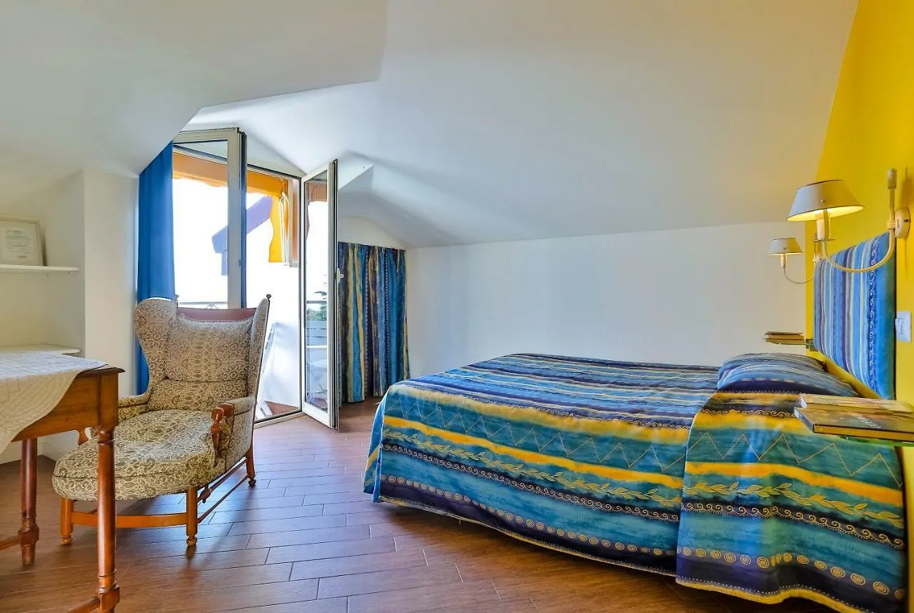 Cà De Rossana Bed&Breakfast Sanremo Bed & Breakfast